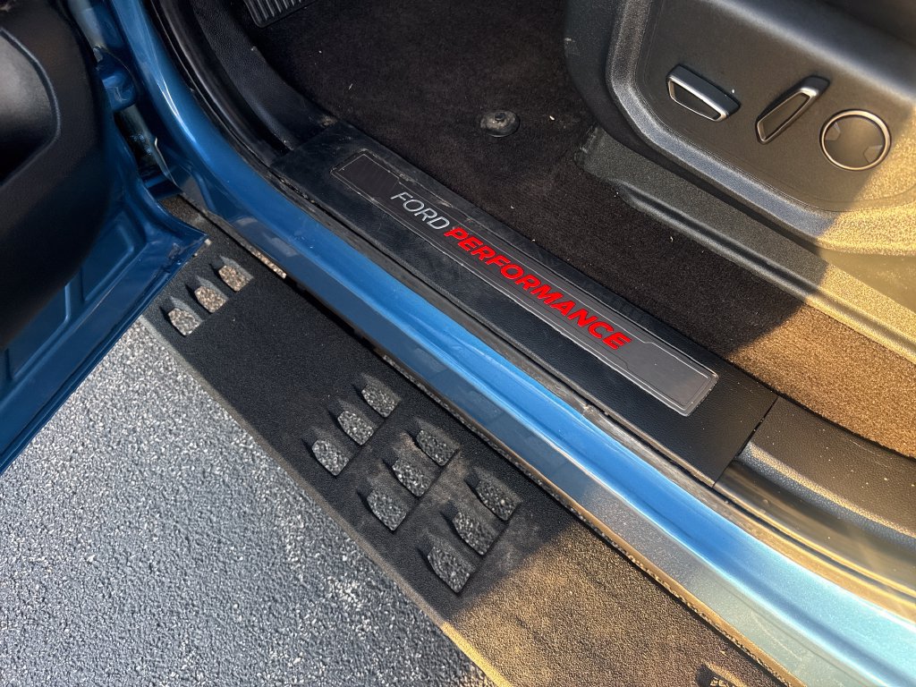 Used 2019 Ford F150 Raptor w/ Equipment Group 802A Luxury AWD/4WD image 33