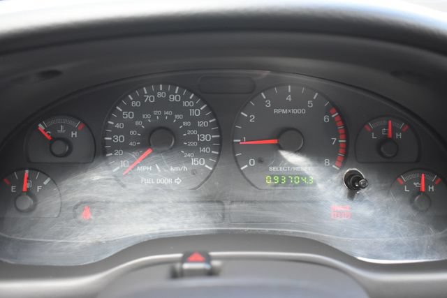 Used 2003 Ford Mustang GT RWD image 19