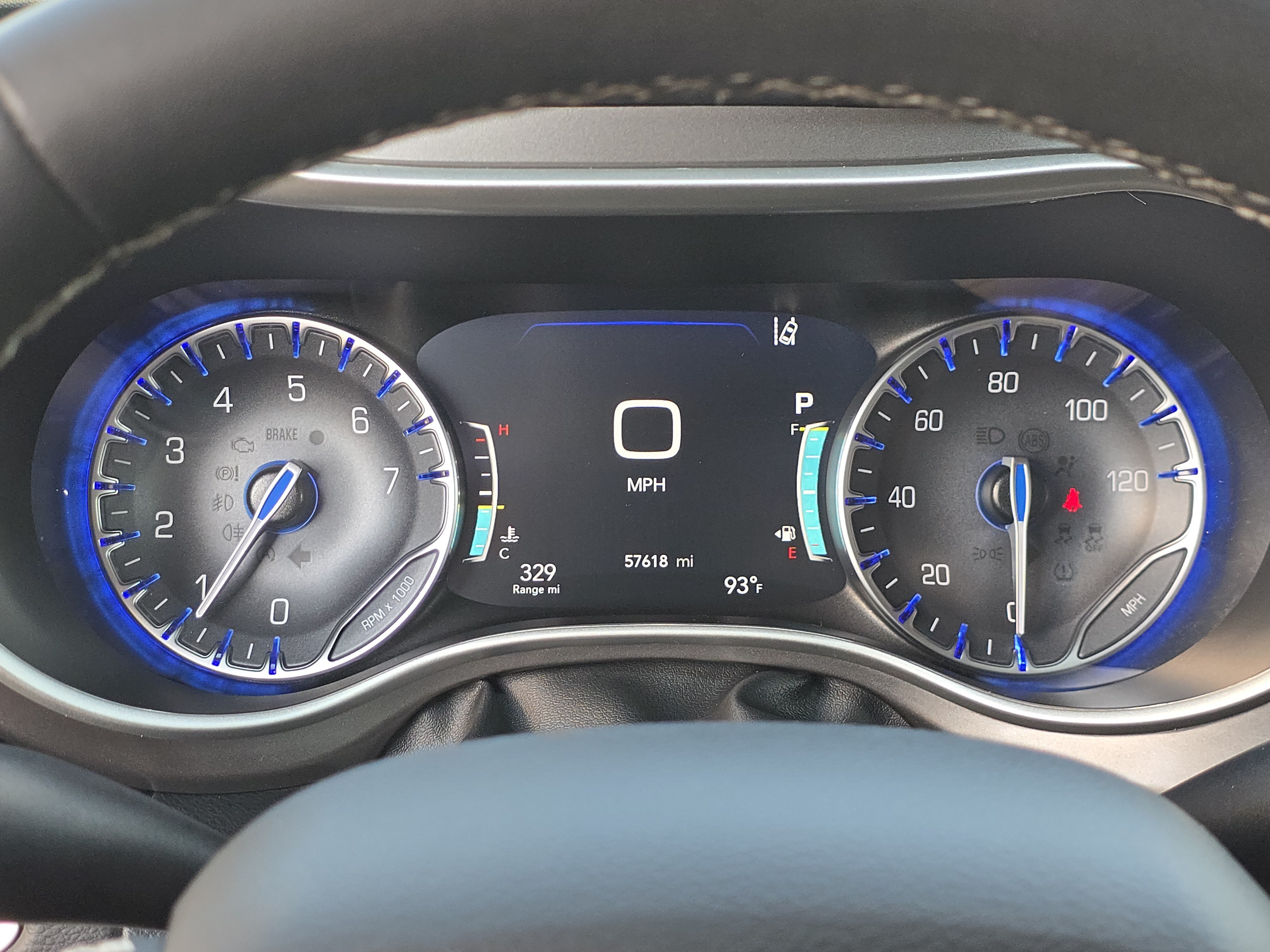 Used 2024 Chrysler Pacifica Touring-L FWD image 22