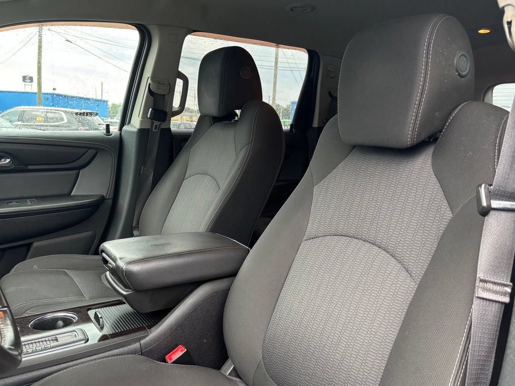 Used 2017 Chevrolet Traverse LT AWD/4WD image 10