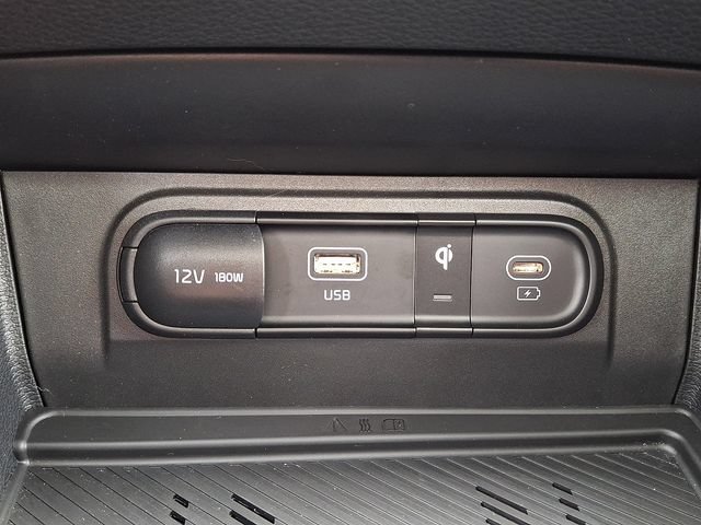 Certified 2025 Kia Sportage X-Pro AWD/4WD image 24