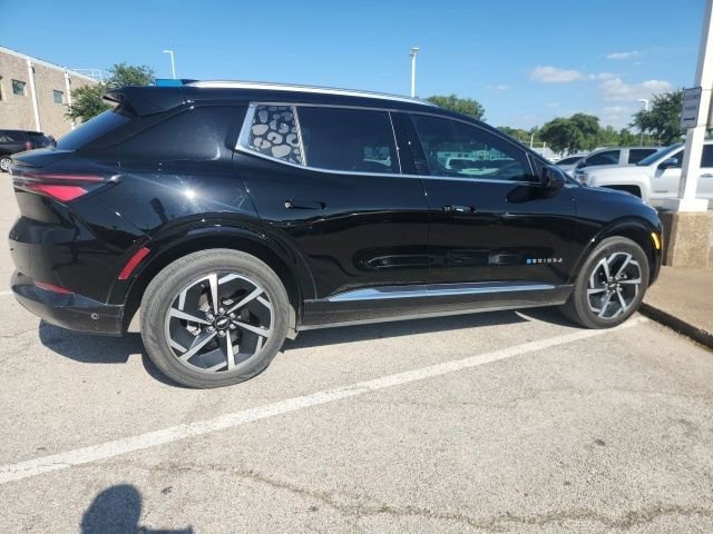 Used 2024 Chevrolet Equinox EV LT w/ Active Safety Package 3 FWD image 3