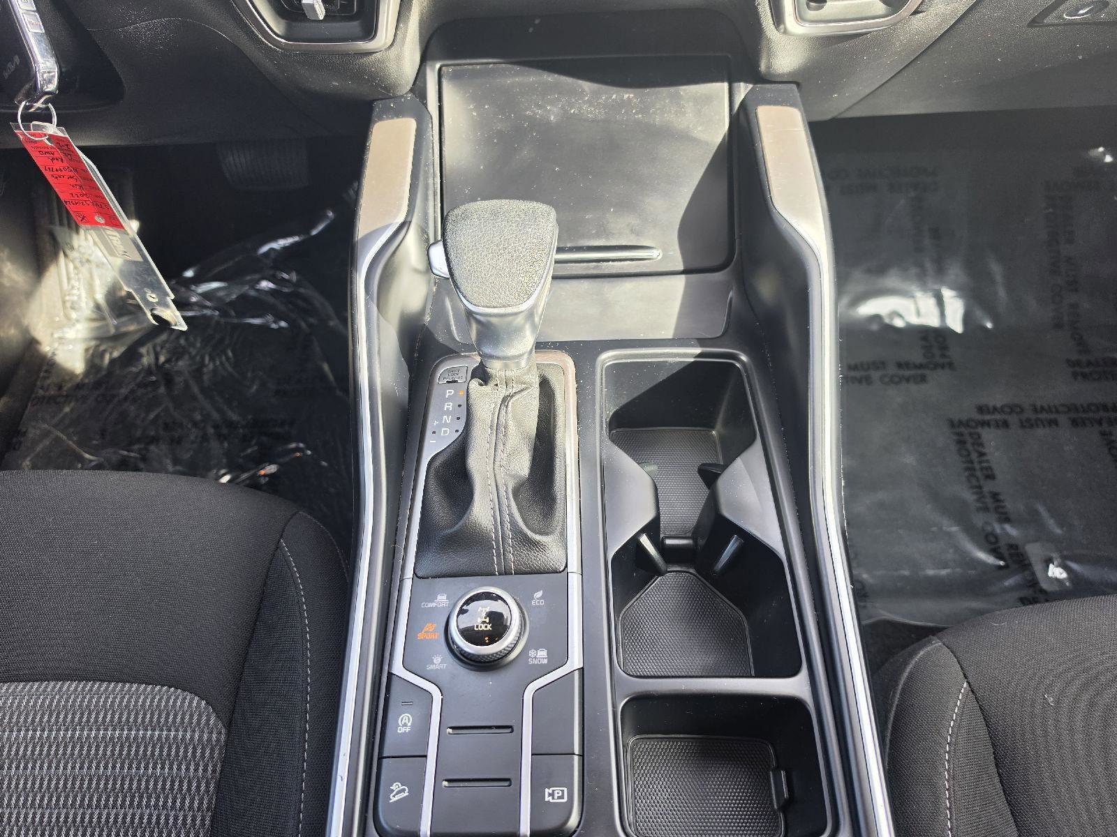 Used 2022 Kia Sorento LX image 18