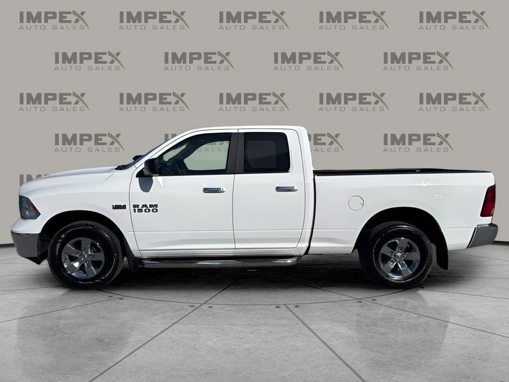 Used 2017 RAM 1500 Classic SLT image 2