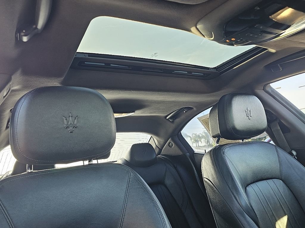Used 2018 Maserati Ghibli image 16