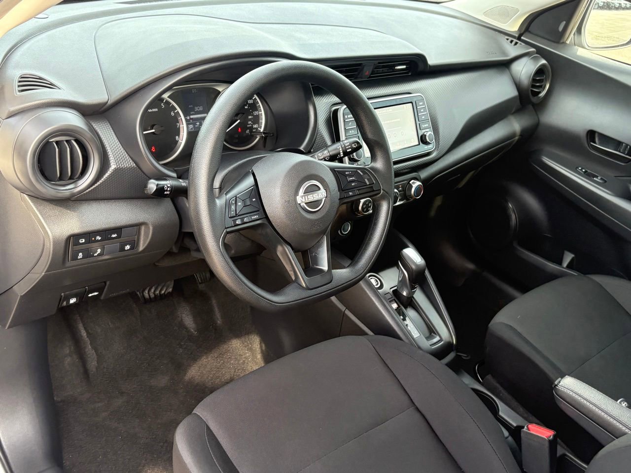 Certified 2025 Nissan Kicks Play S FWD image 16