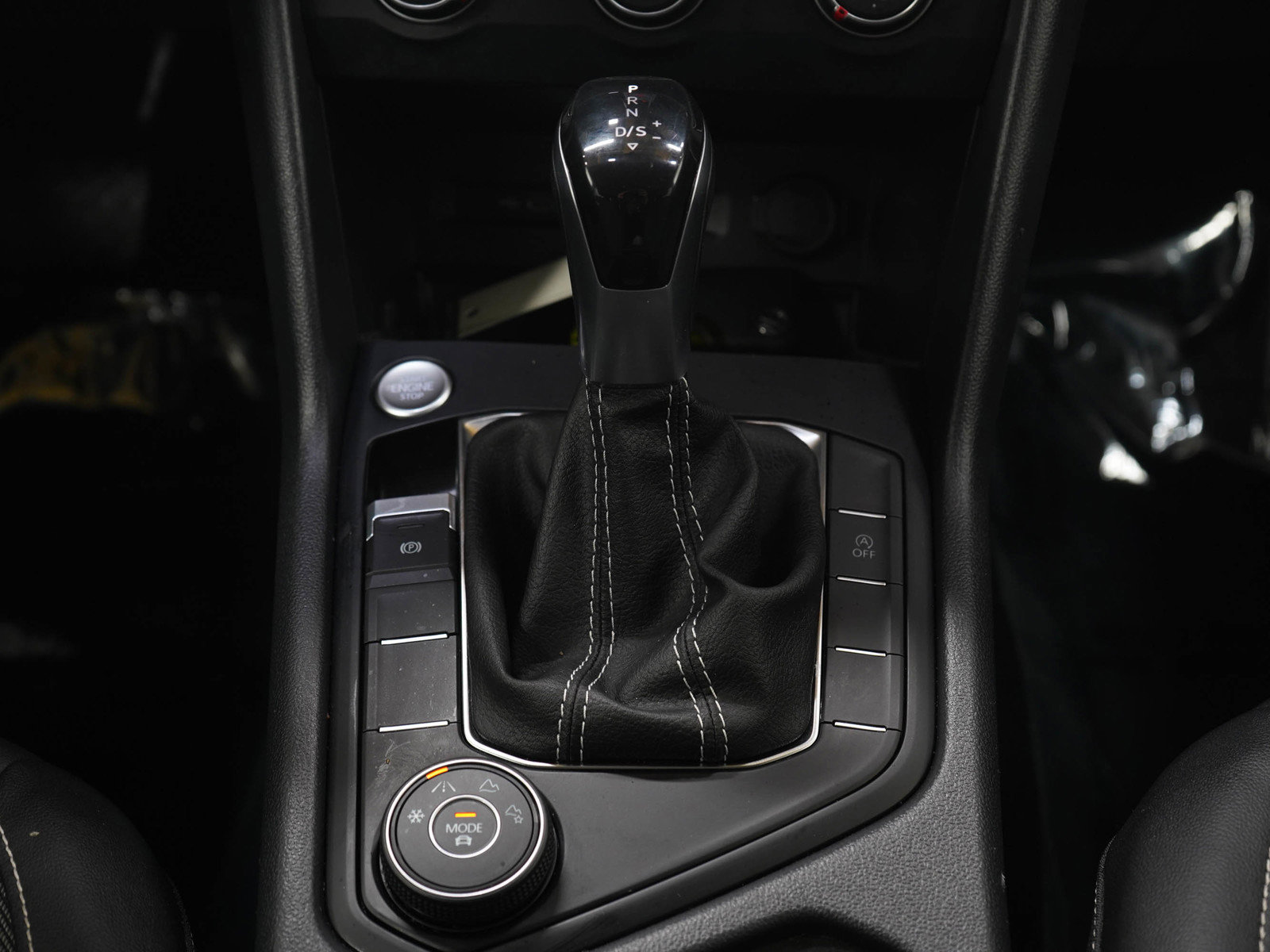 Used 2022 Volkswagen Taos SE image 19