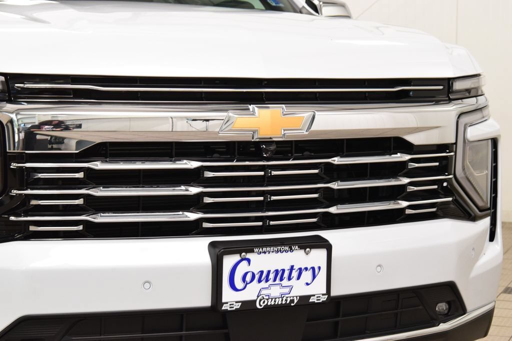 New 2026 Chevrolet Suburban Premier AWD/4WD image 11