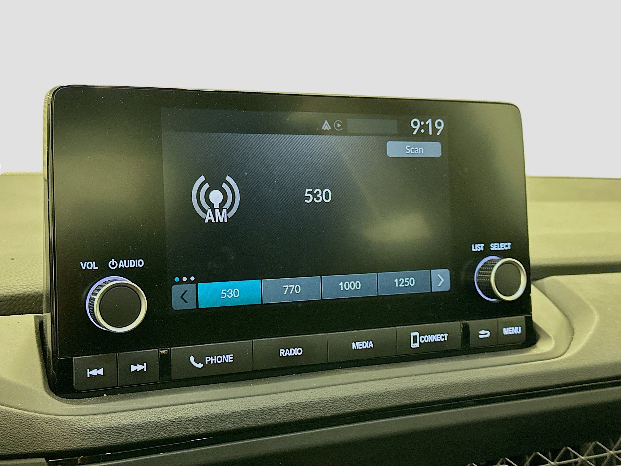 Used 2025 Honda Accord SE image 19