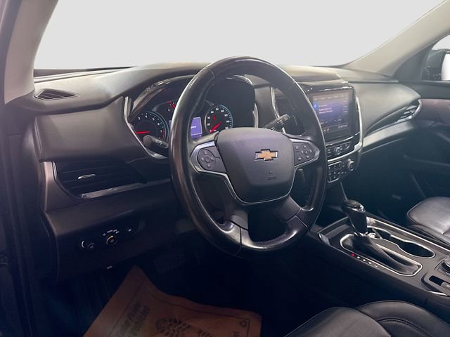 Used 2020 Chevrolet Traverse LT w/ LT Premium Package AWD/4WD image 10