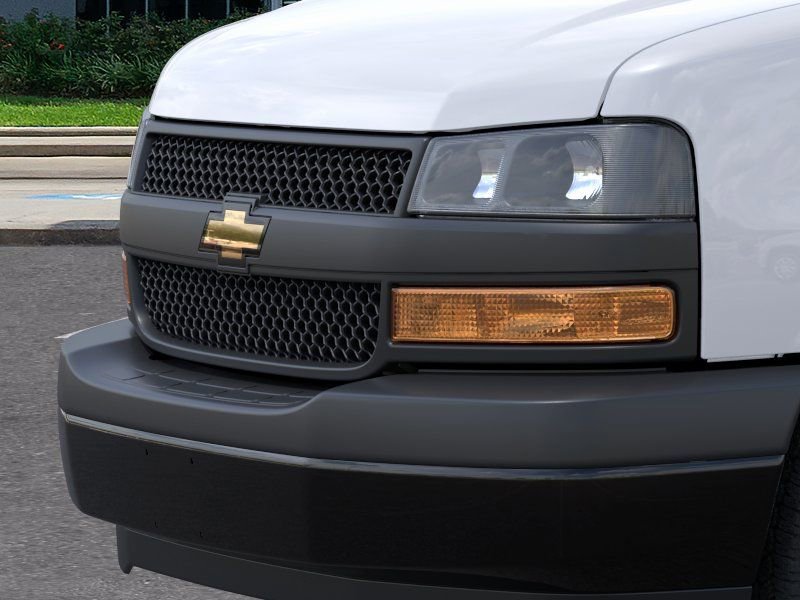 New 2026 Chevrolet Express 3500 LS RWD image 13