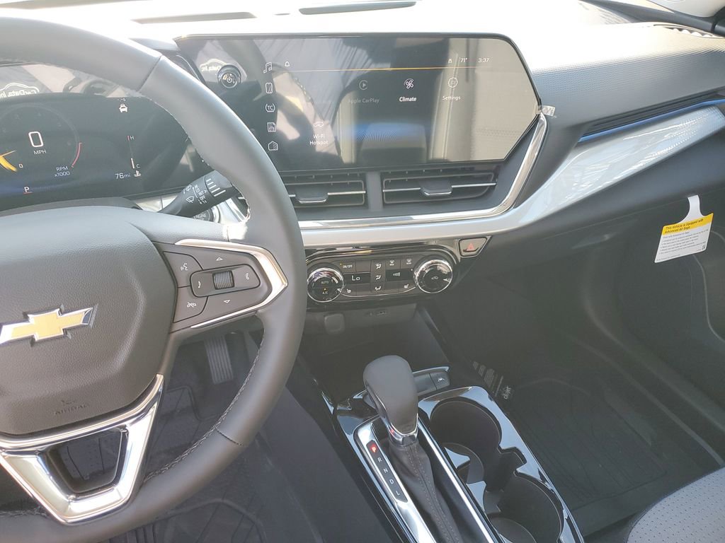 New 2026 Chevrolet Trax LT w/ LT Convenience Package image 23