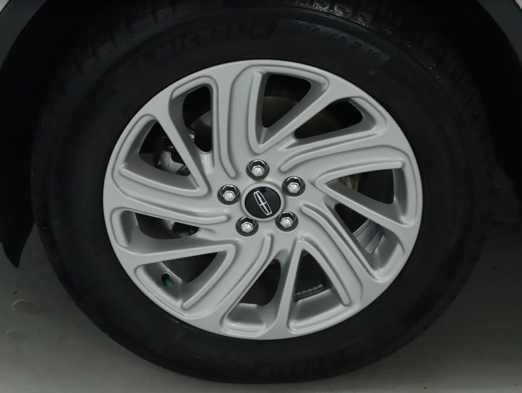 Certified 2022 Lincoln Corsair FWD image 42