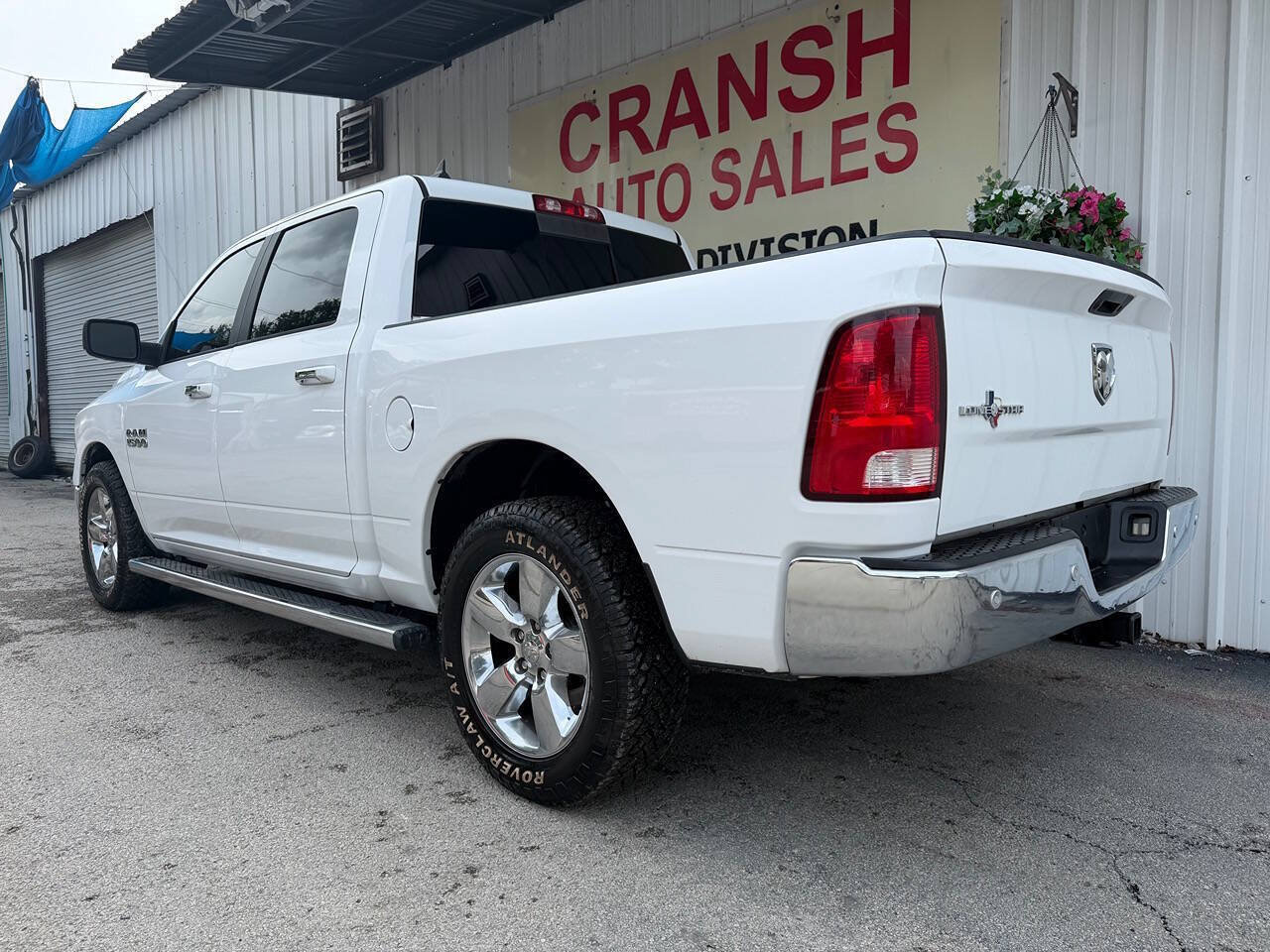 Used 2018 RAM 1500 Lone Star RWD image 10