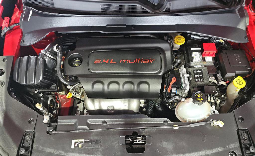 Used 2022 Jeep Compass Limited w/ (RED) Package AWD/4WD image 7