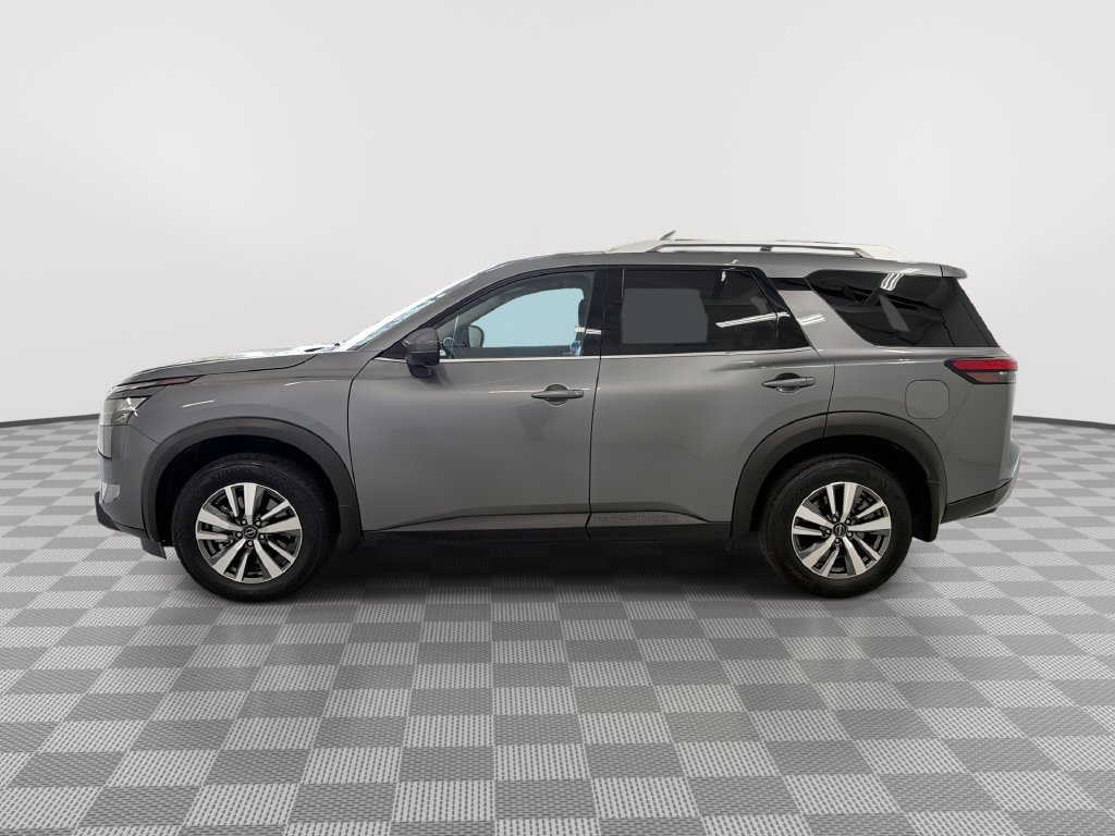 Certified 2025 Nissan Pathfinder SL AWD/4WD image 8