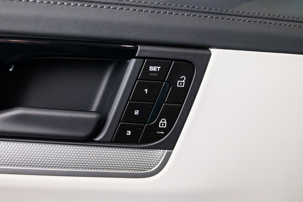 New 2026 Porsche Cayenne S image 19