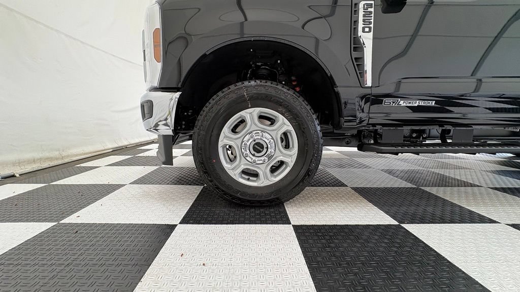 New 2026 Ford F250 XLT AWD/4WD image 10