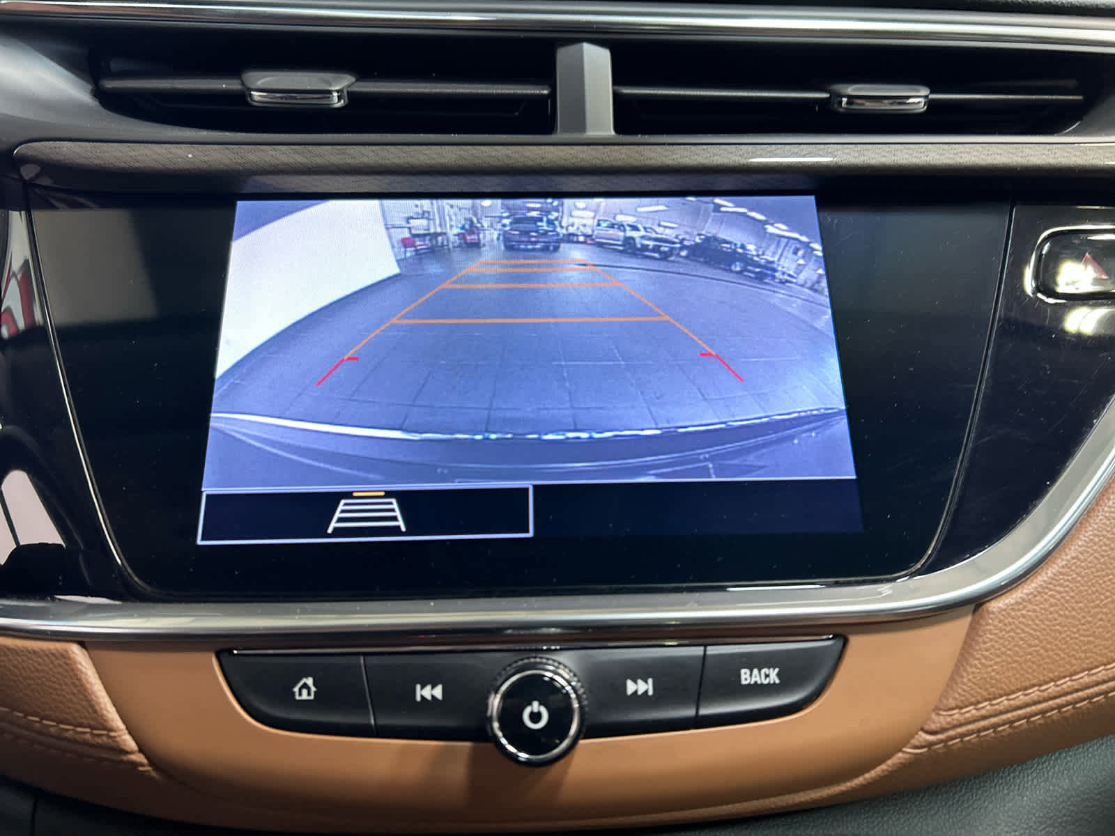 Used 2021 Buick Encore GX Essence w/ Experience Buick Package image 6