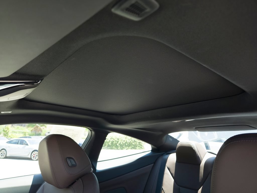 Used 2026 BMW 430i Coupe w/ Premium Package RWD image 15