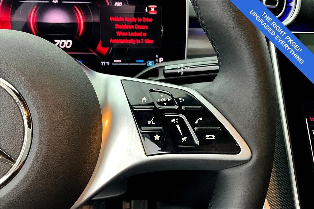 Used 2025 Mercedes-Benz C 300 4MATIC Sedan w/ Exclusive Trim Package image 25