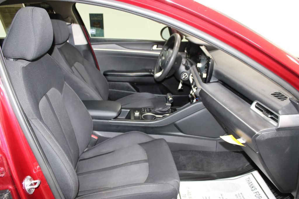 Used 2021 Kia K5 LX FWD image 24