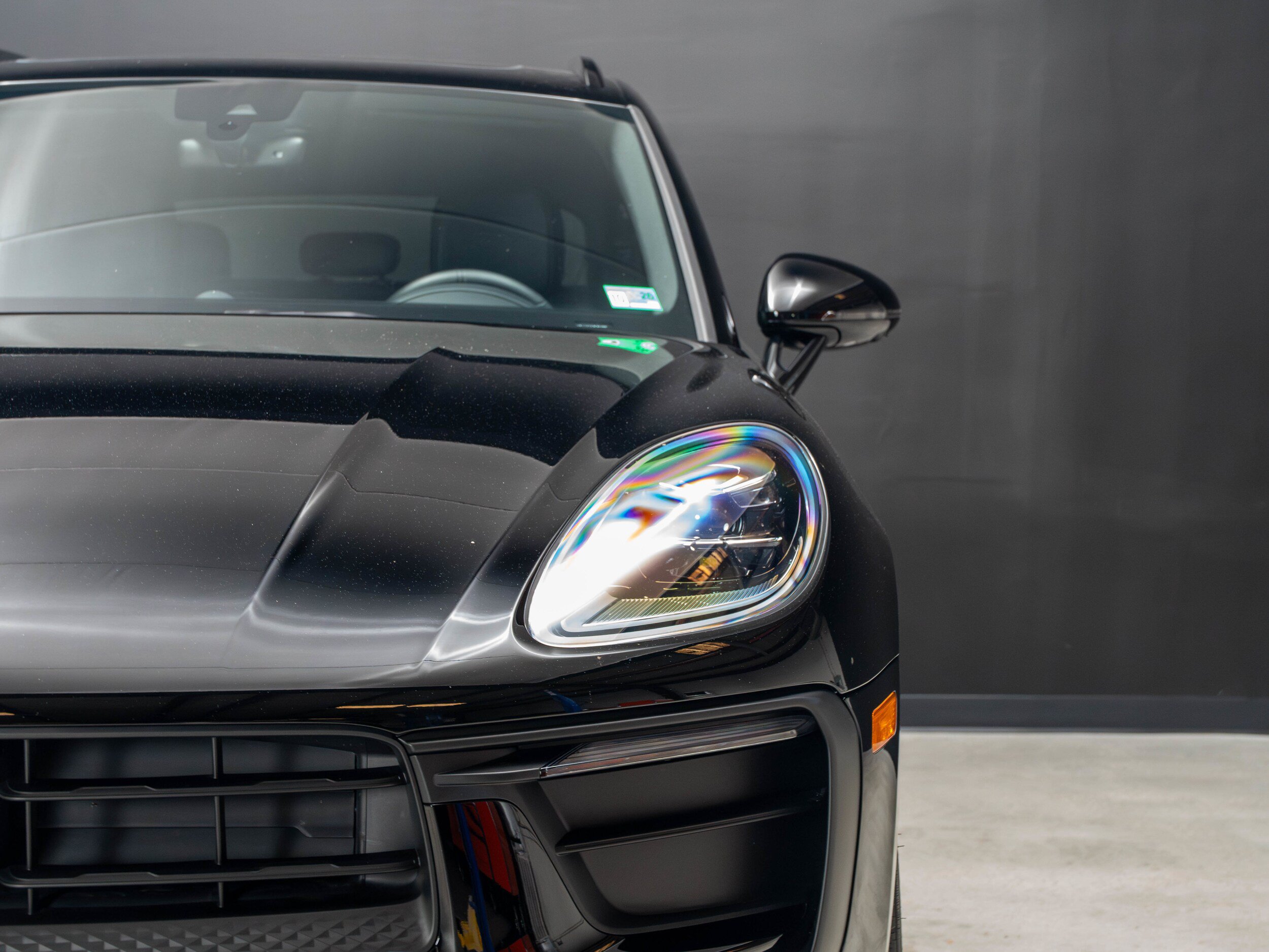 Certified 2026 Porsche Macan AWD/4WD image 11