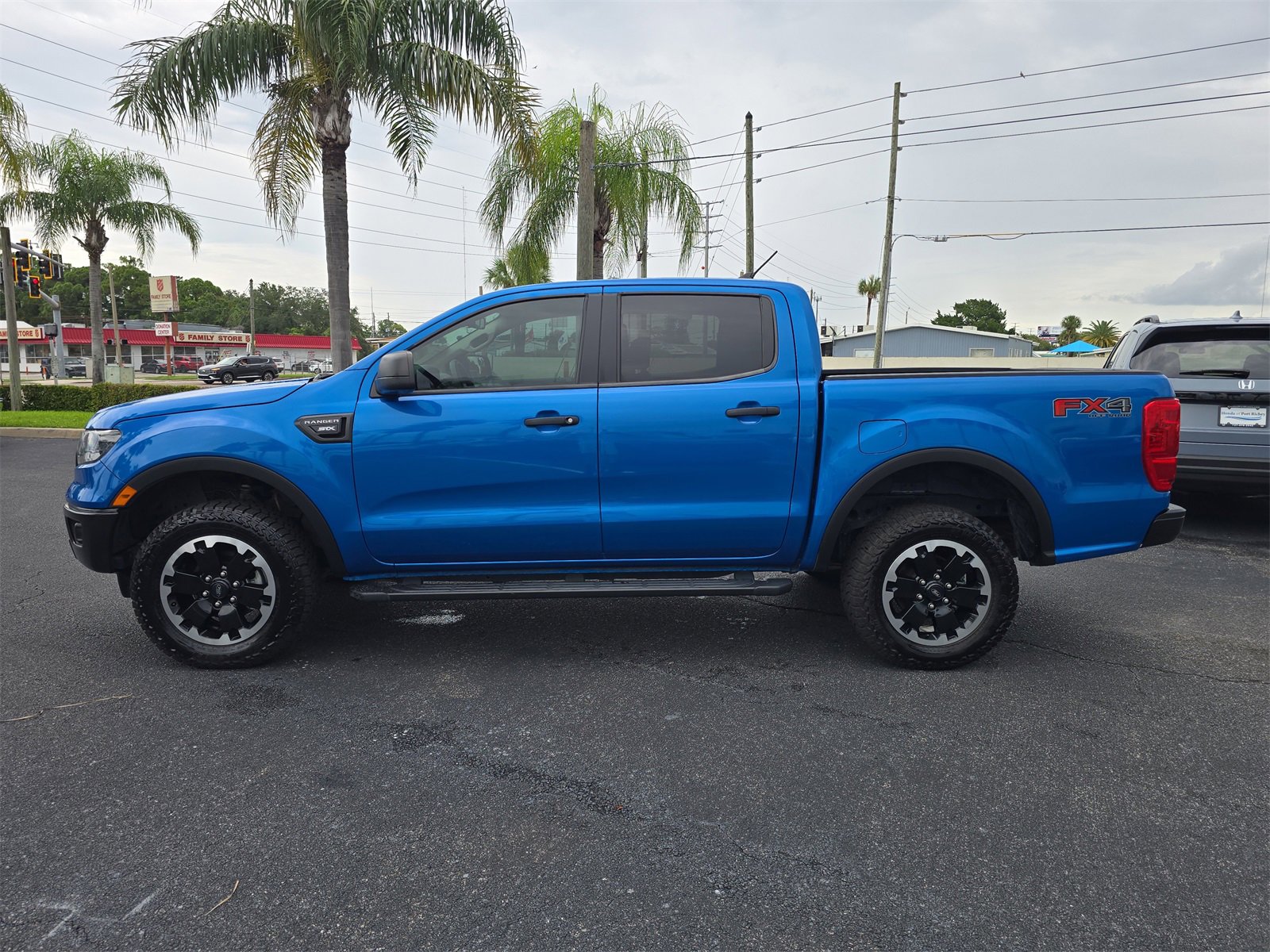 Used 2021 Ford Ranger XL w/ FX4 Off-Road Package image 6
