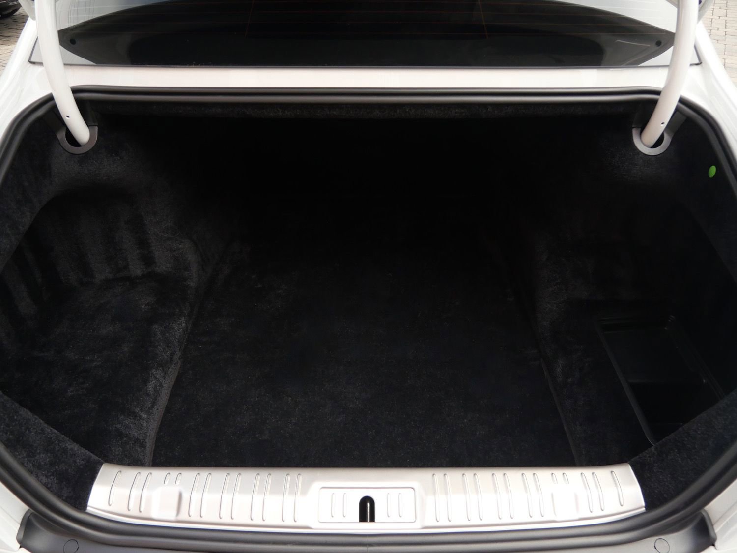 Used 2019 Rolls-Royce Ghost image 28