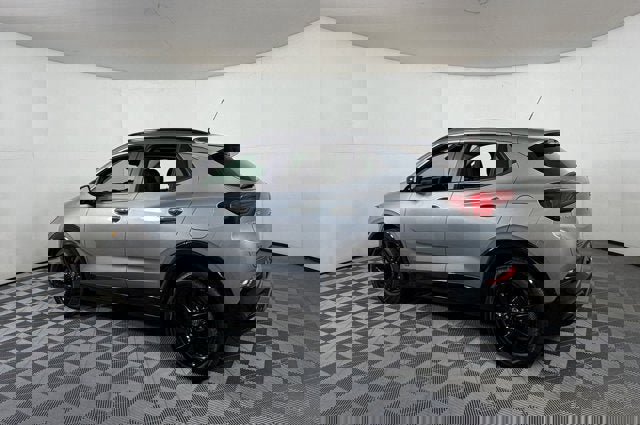 Used 2025 Buick Encore GX Sport Touring w/ Comfort Package image 3