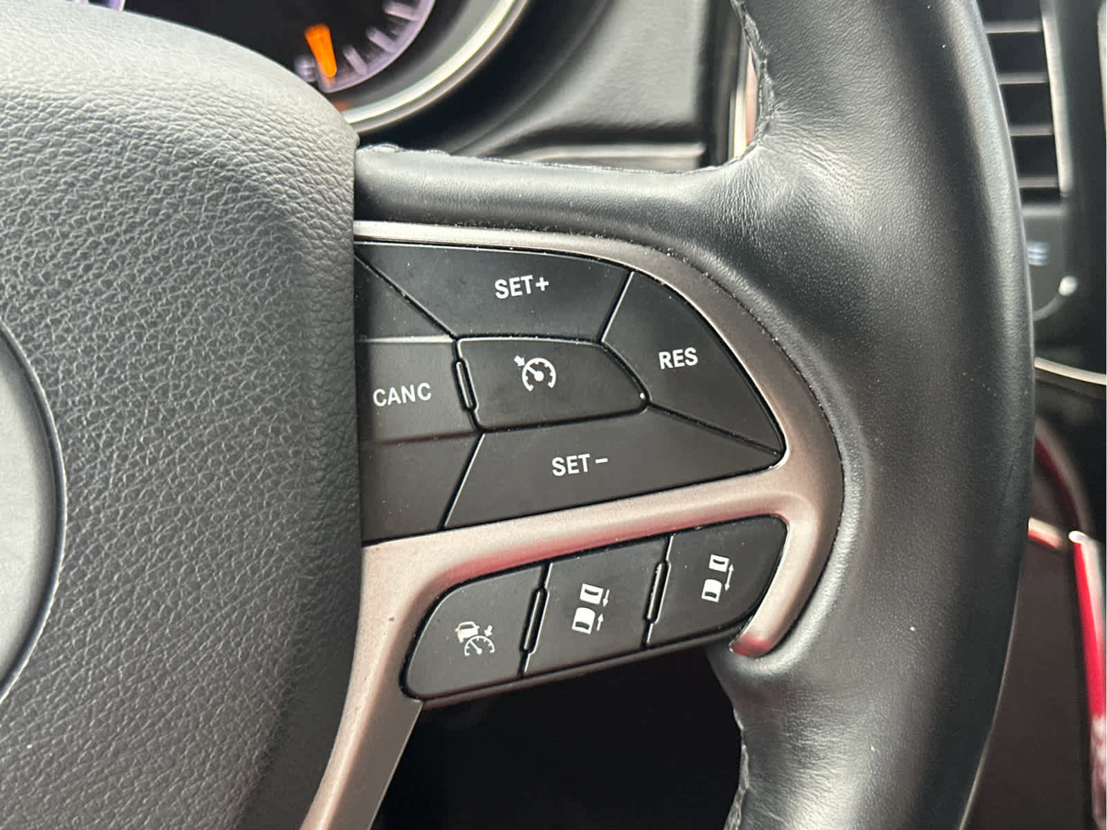 Used 2019 Jeep Grand Cherokee High Altitude image 28