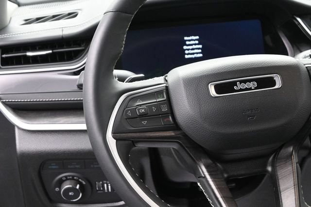 Used 2022 Jeep Grand Cherokee Limited 4xe AWD/4WD image 27