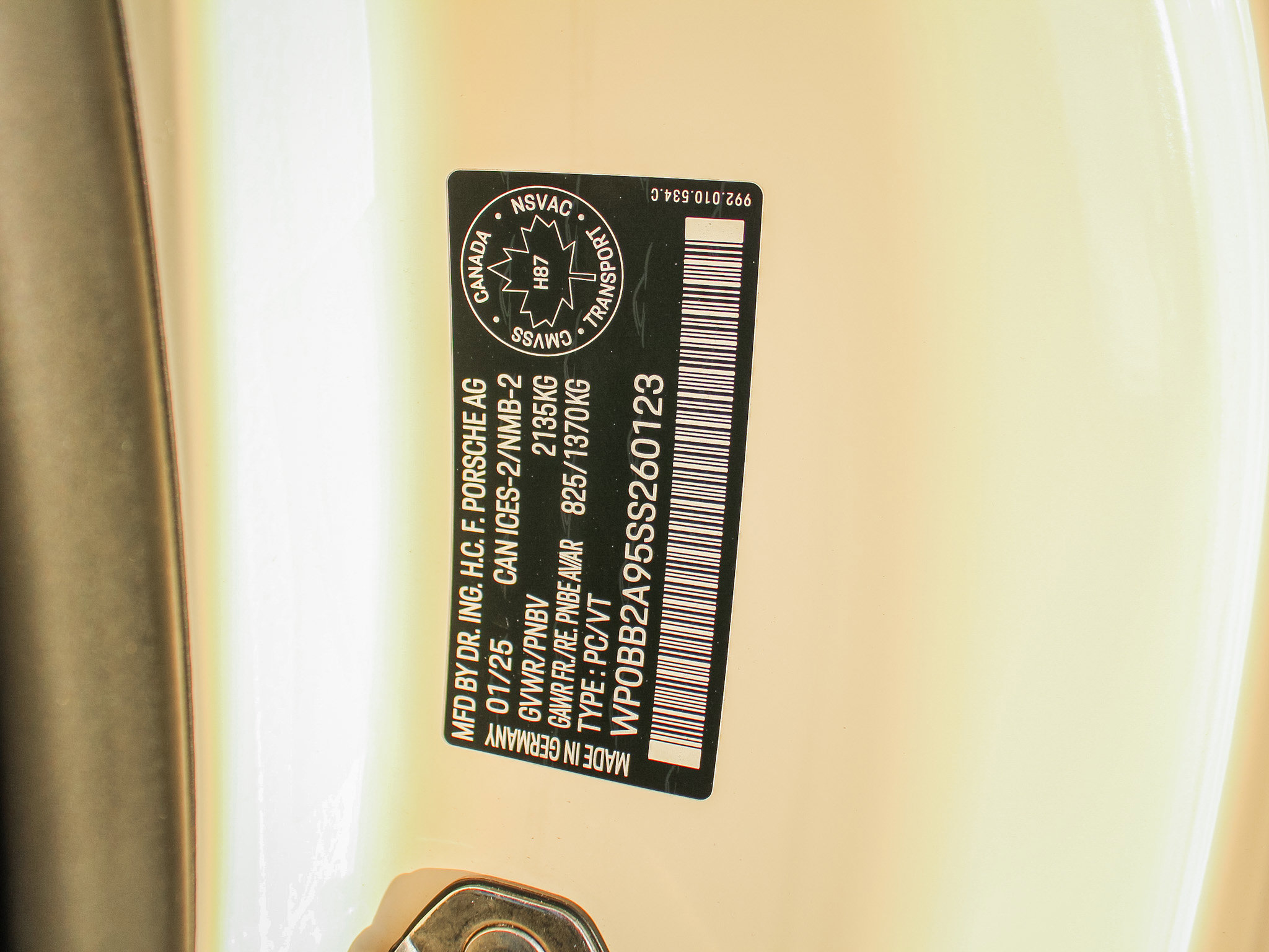 Used 2025 Porsche 911 Targa 4 GTS image 34