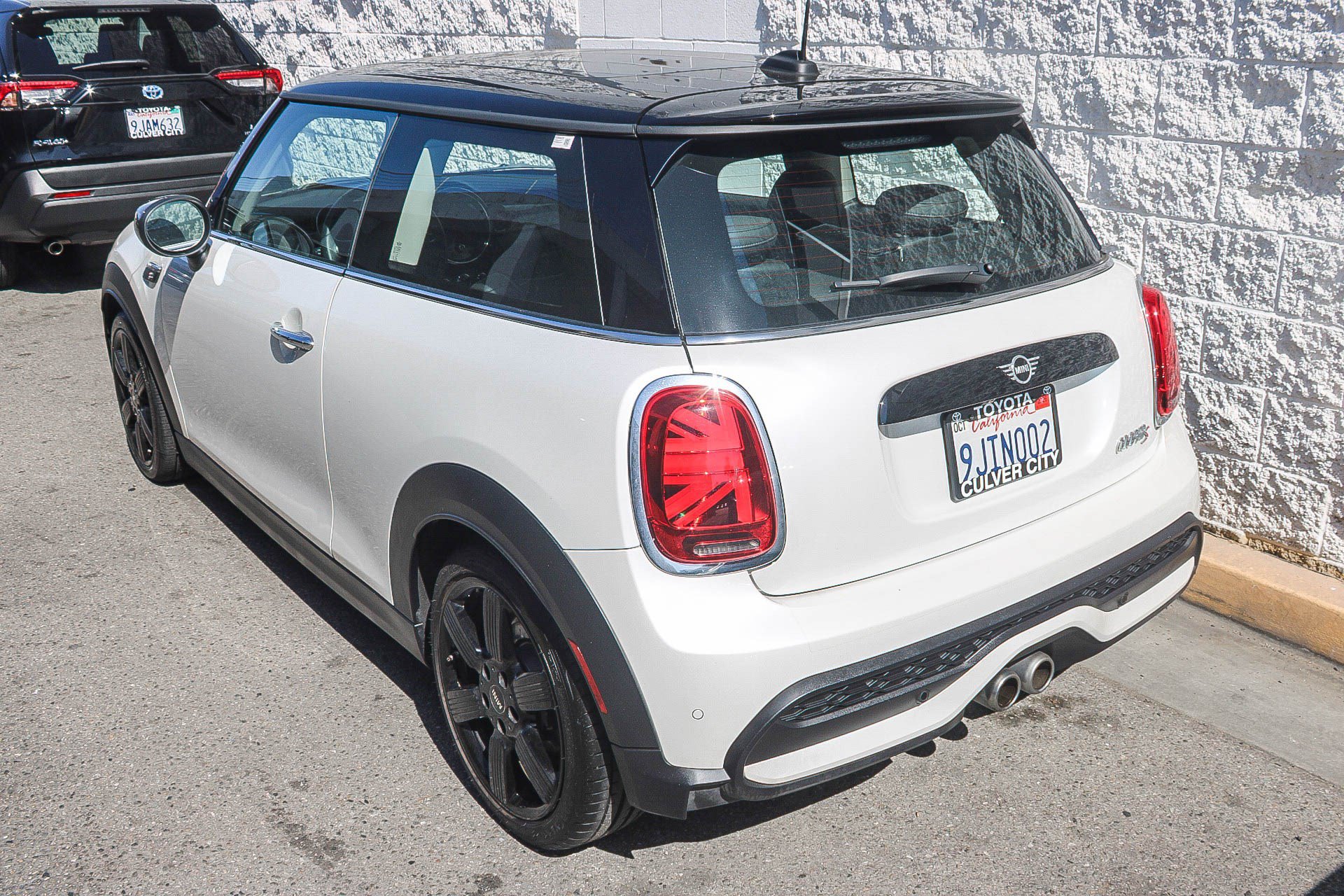 Used 2024 MINI Cooper S FWD image 14