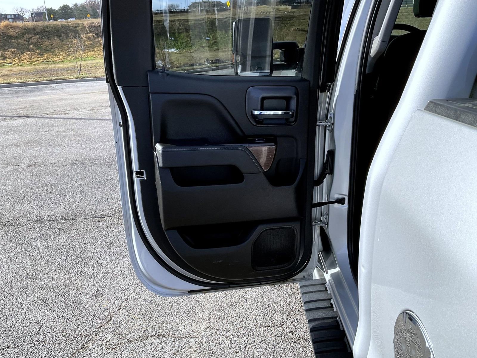 Used 2018 GMC Sierra 2500 SLE image 21