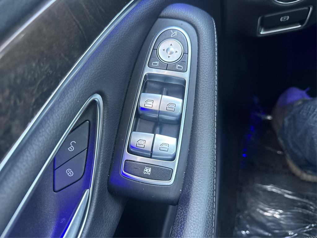 Used 2018 Mercedes-Benz S 450 Sedan image 34