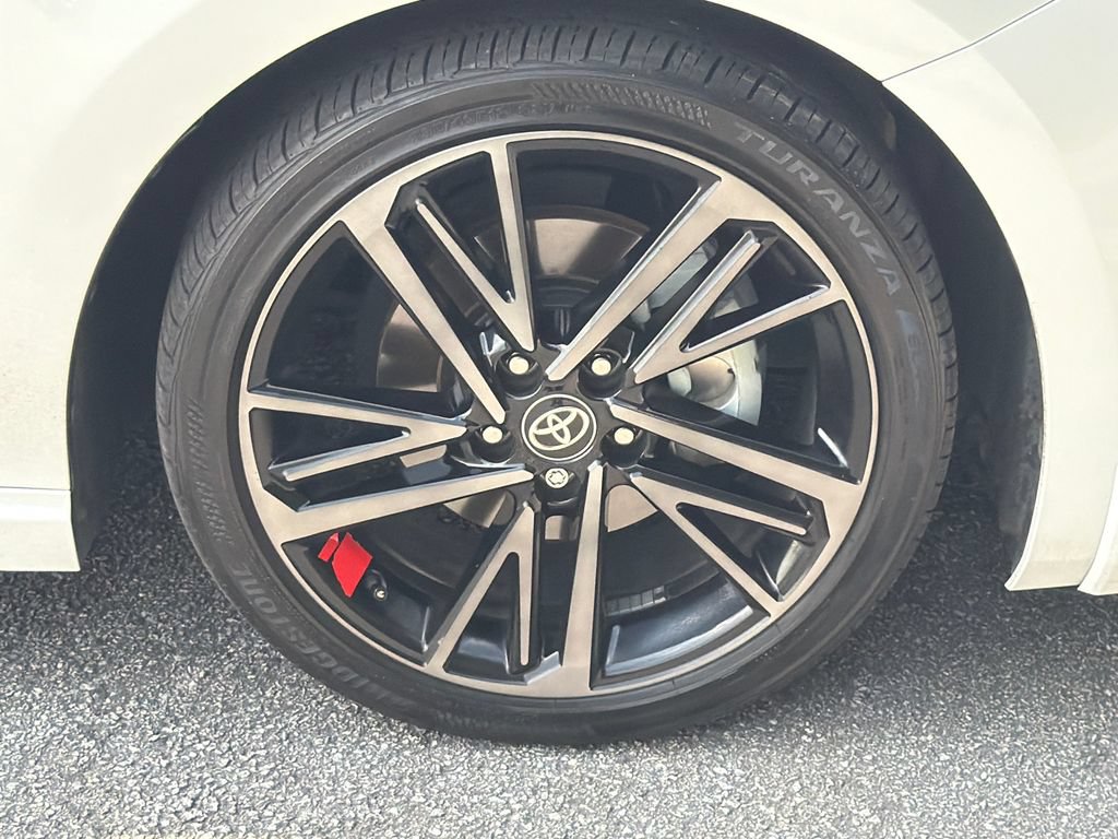 Used 2025 Toyota Camry XSE FWD image 14