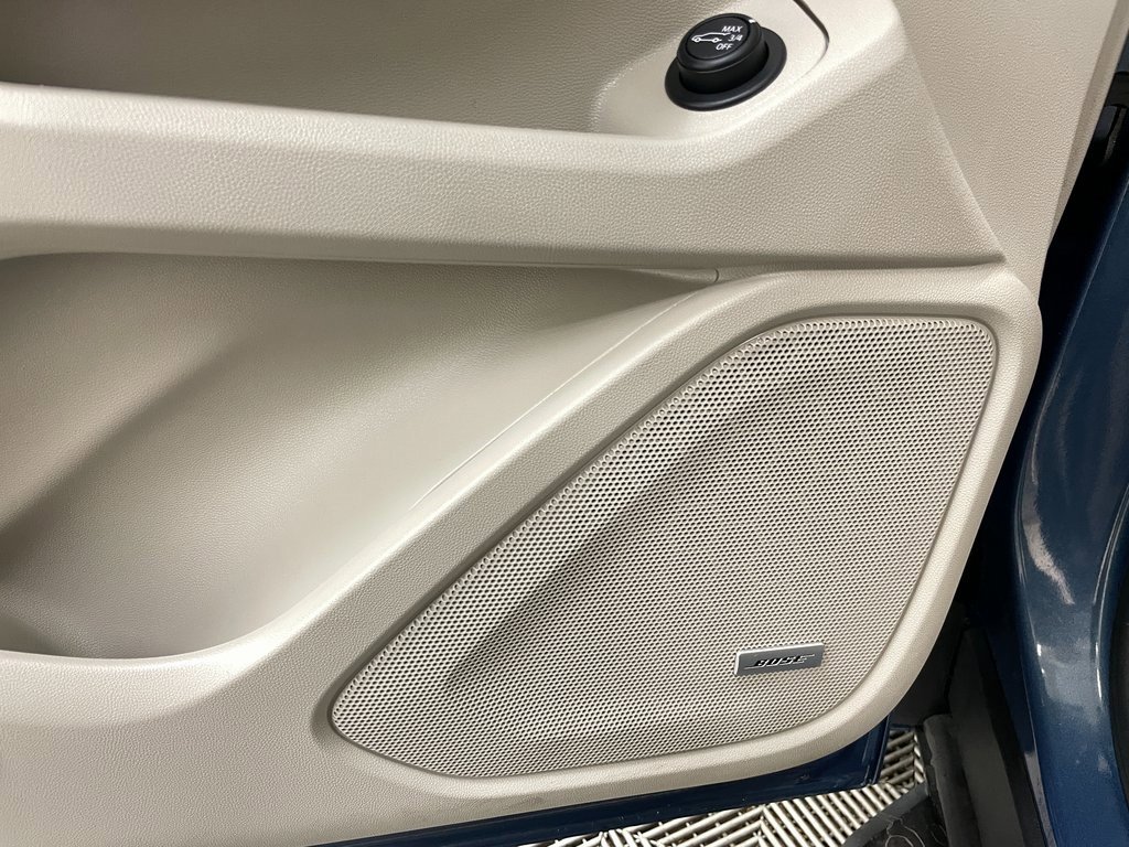 Certified 2024 GMC Terrain Denali w/ Denali Premium Package image 31