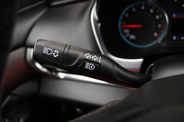 Used 2023 Chevrolet Traverse LT image 11