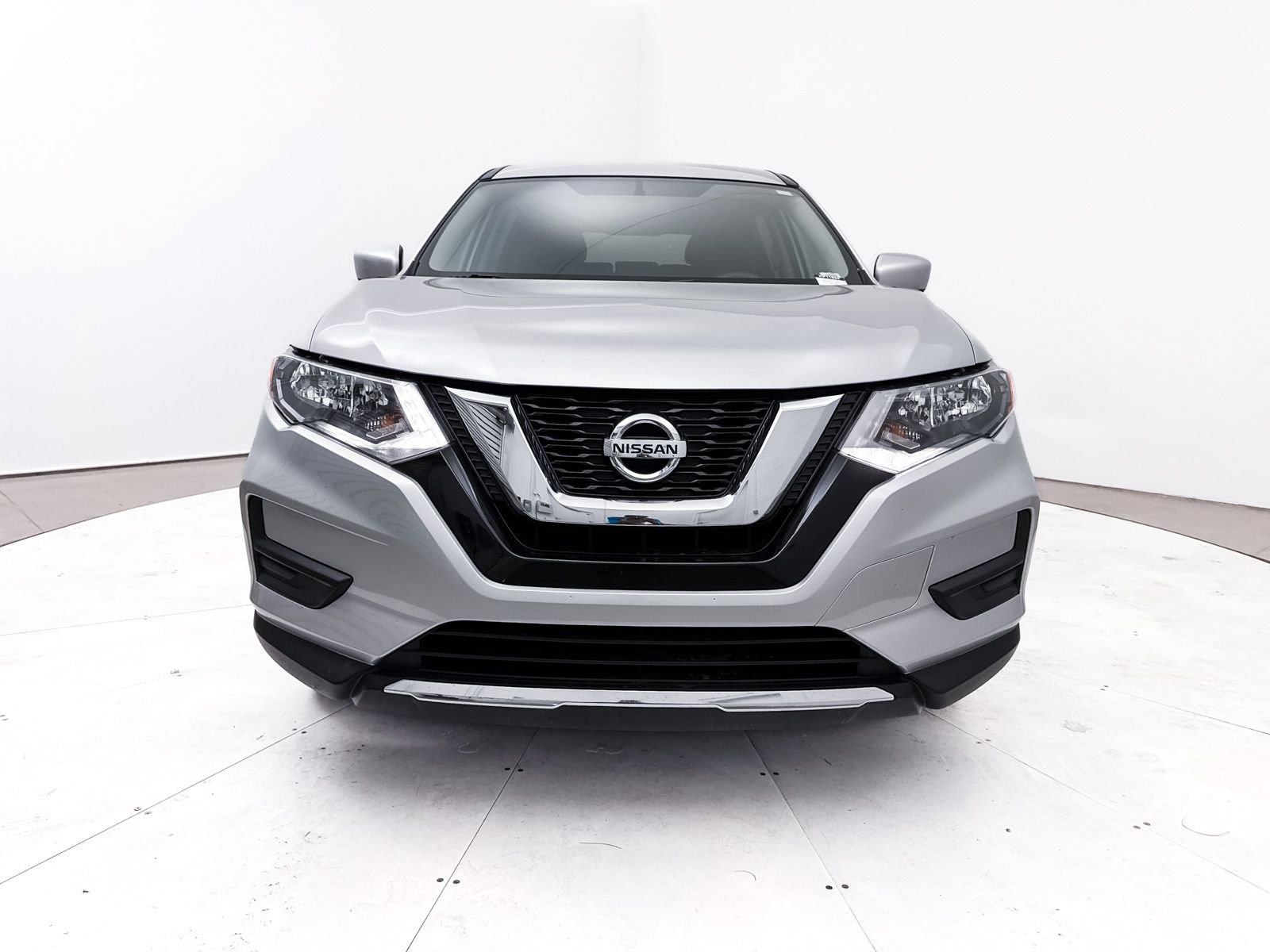 Used 2017 Nissan Rogue S image 10