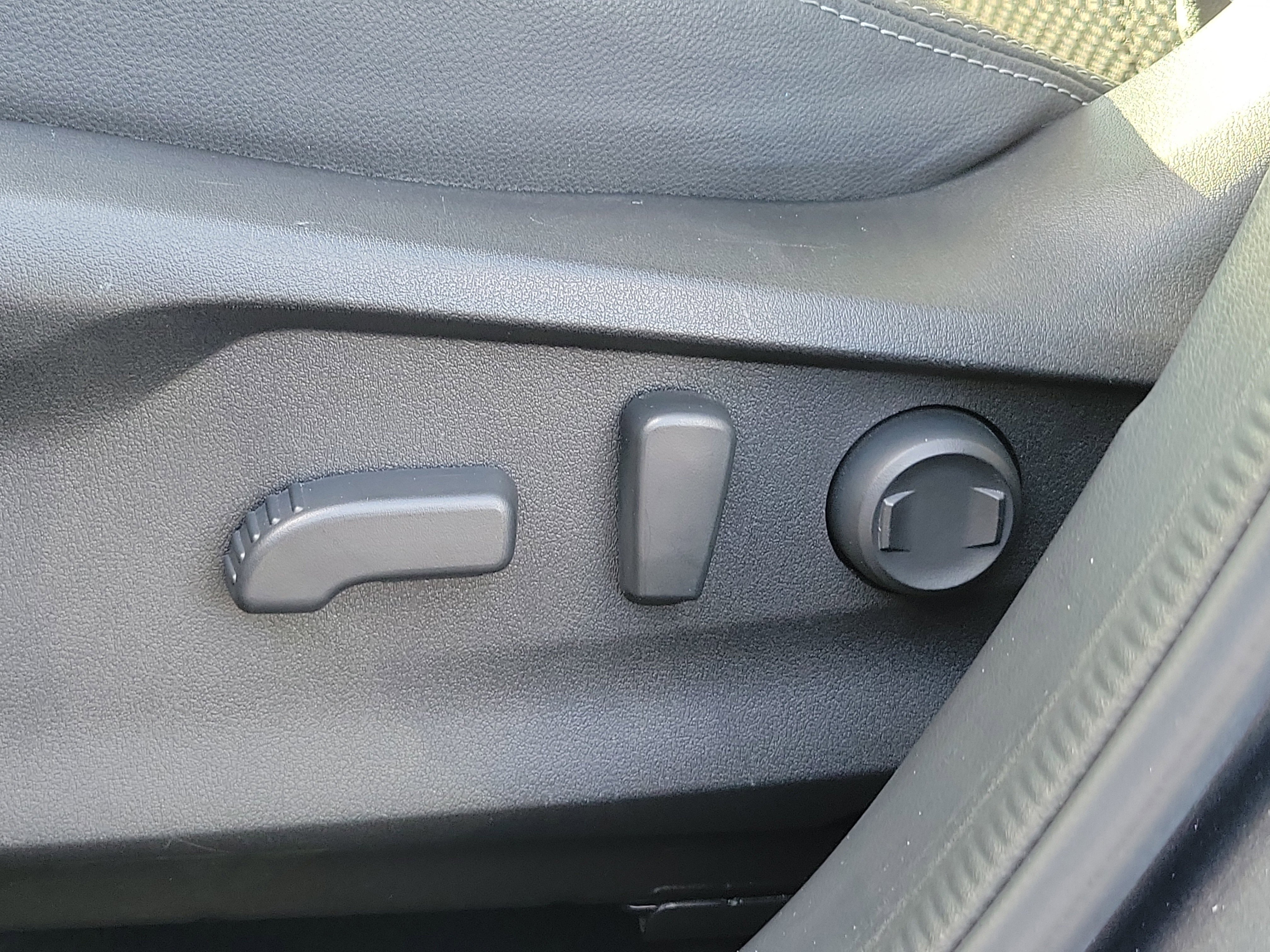 Used 2021 Subaru Forester Premium w/ Popular Package #1 image 23