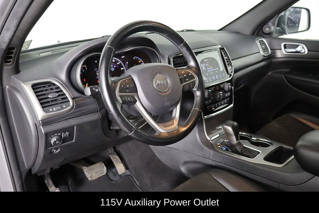 Used 2020 Jeep Grand Cherokee Altitude AWD/4WD image 27