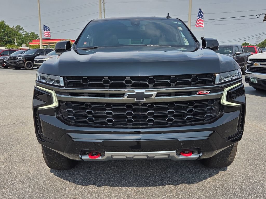 Used 2021 Chevrolet Tahoe Z71 w/ Luxury Package AWD/4WD image 16