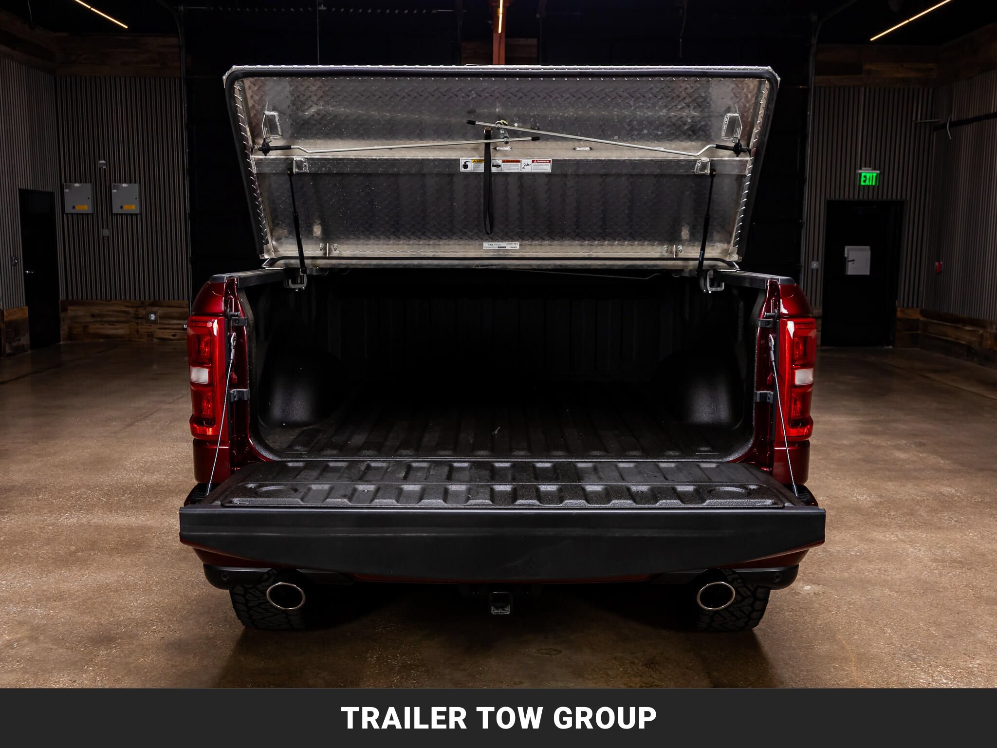Used 2025 RAM 1500 Lone Star RWD image 9
