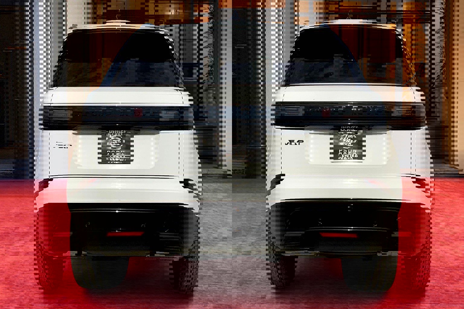 New 2026 Land Rover Range Rover Velar Dynamic SE image 4