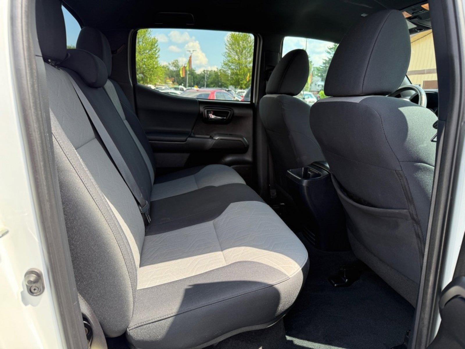 Used 2020 Toyota Tacoma 4x4 Double Cab image 15