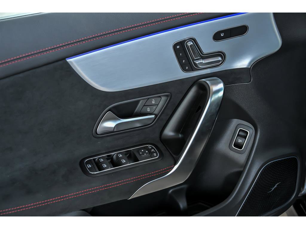 New 2025 Mercedes-Benz CLA 250 4MATIC image 7