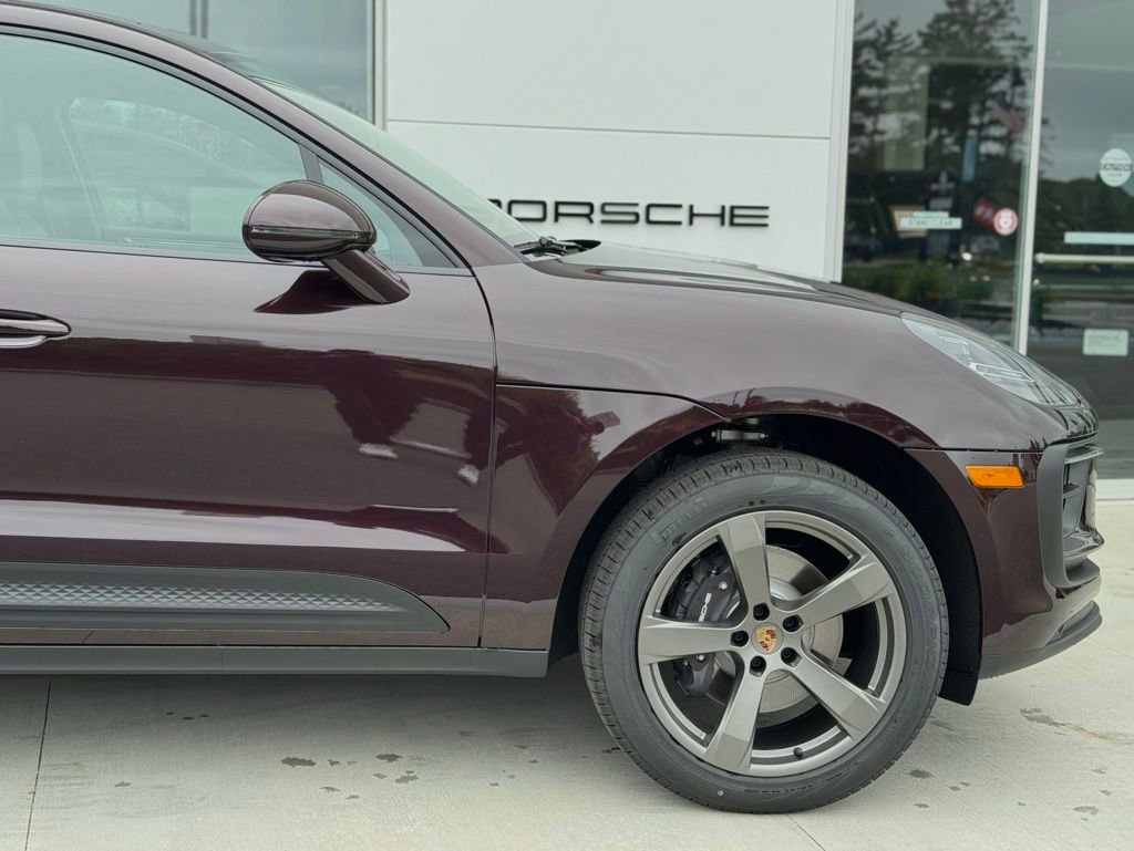 New 2025 Porsche Macan image 41