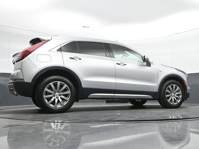 Used 2022 Cadillac XT4 Premium Luxury w/ Safety Alert Package image 35