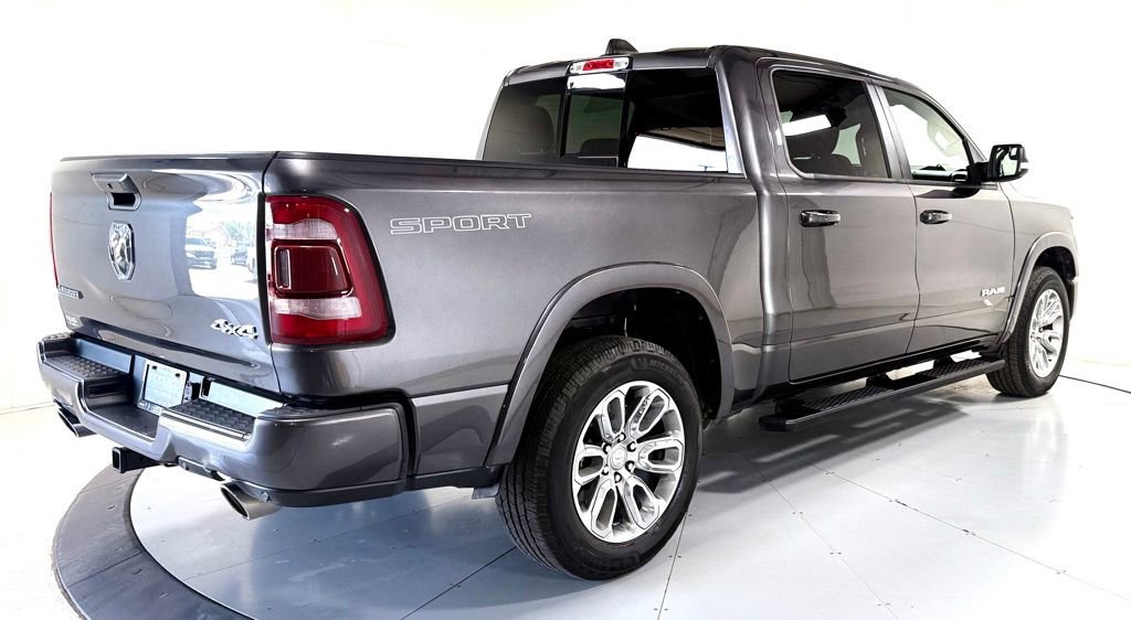 Used 2022 RAM 1500 Laramie w/ Sport Appearance Package AWD/4WD image 4